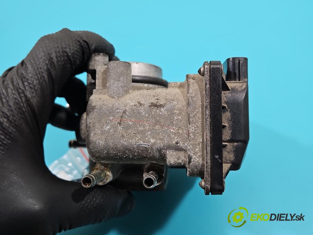 Toyota Yaris II 2005-2011 1.3 vvti 87 HP manual 64 kW 1298 cm3 5- klapka  (Škrtiace klapky)