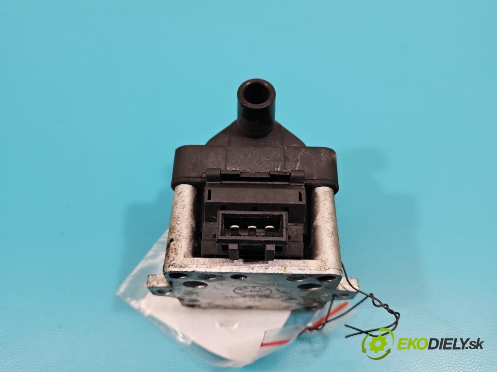 Vw Vento 1.8 90 HP manual 66 kW 1781 cm3 4- cievka zapaľovacia  (Zapaľovacie cievky, moduly)