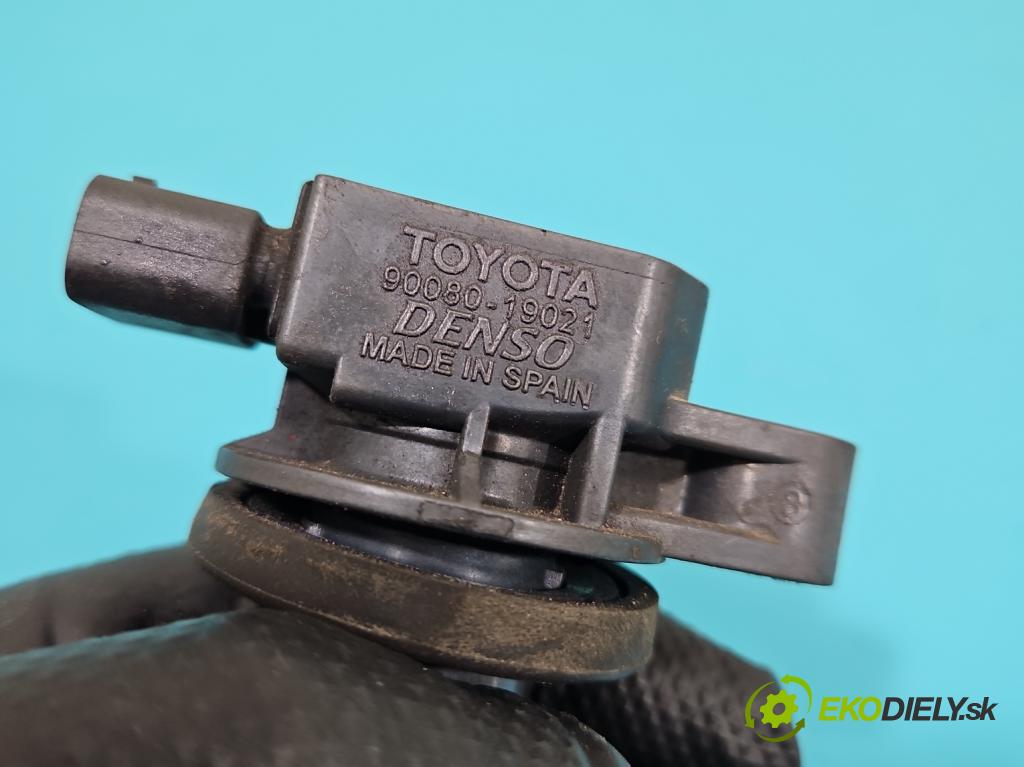 Toyota Yaris II 2005-2011 1.3 vvti 87 HP manual 64 kW 1298 cm3 5- cievka zapaľovacia 90080-19021 (Zapaľovacie cievky, moduly)