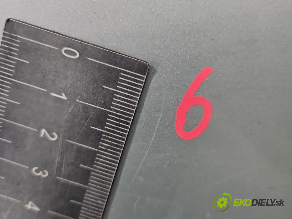 Suzuki Grand Vitara II 2005-2014 2.0 16V 140 hp manual 103 kW 1995 cm3 5- zadní kufrové dveře  (Zadní kapoty)