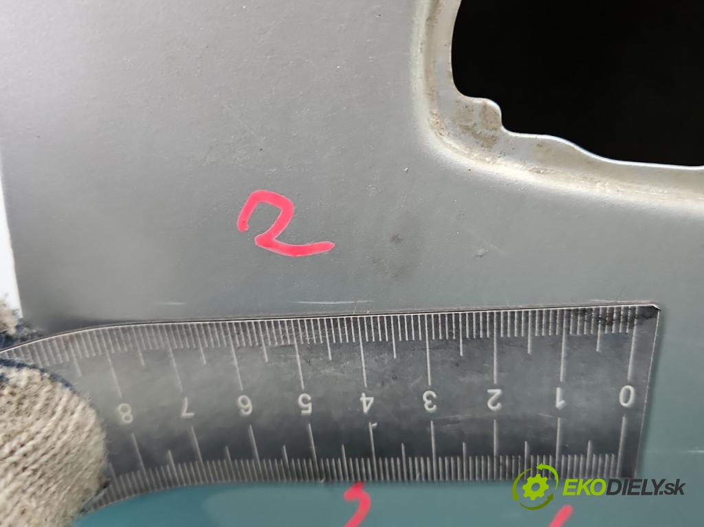 Suzuki Grand Vitara II 2005-2014 2.0 16V 140 hp manual 103 kW 1995 cm3 5- zadní kufrové dveře  (Zadní kapoty)