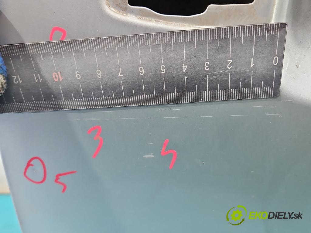 Suzuki Grand Vitara II 2005-2014 2.0 16V 140 hp manual 103 kW 1995 cm3 5- zadní kufrové dveře  (Zadní kapoty)