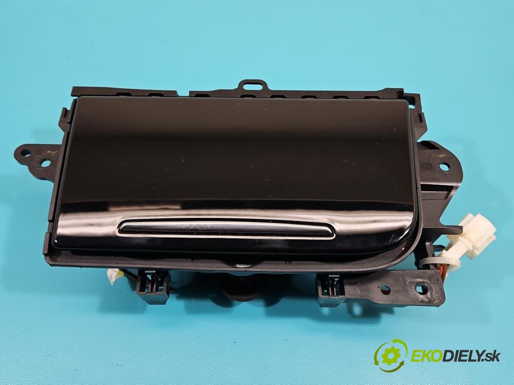 Audi A8 D4 2009-2017 3.0 V6 tdi 250 HP automatic 184 kW 2967 cm3 4- Rukojeť: na nápoje: 4H1858601A (Úchyty, držiaky na nápoje)