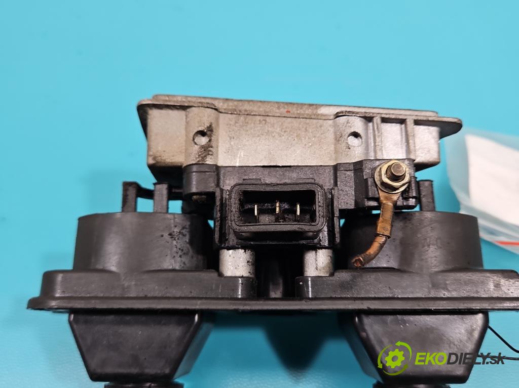 Vw Passat B5 1995-2005 1.8 20V 125 HP manual 92 kW 1781 cm3 5- cievka zapaľovacia  (Zapaľovacie cievky, moduly)