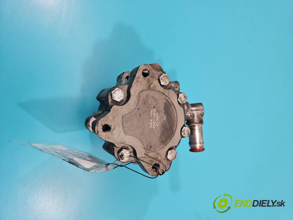 Audi A4 B5 1994-2001 1.9 tdi 90 HP manual 66 kW 1896 cm3 4- čerpadlo posilovač  (Servočerpadlo, pumpa riadenia)