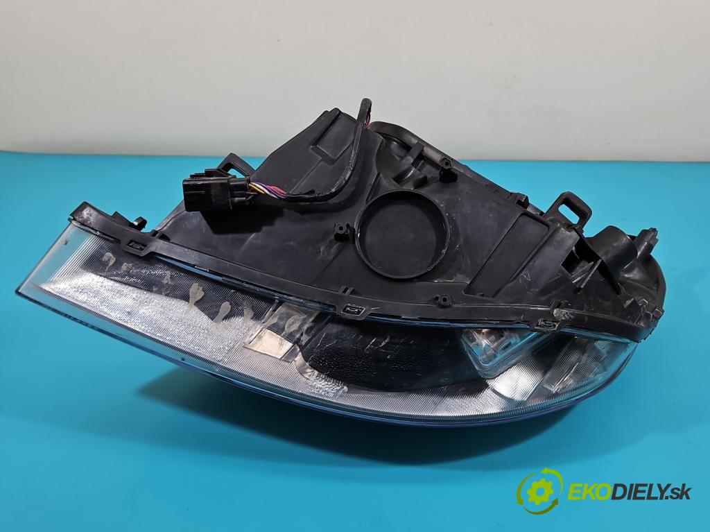 Volvo S60 II 2010-2018 2.0 D3 163 HP manual 120 kW 1984 cm3 4- Reflektor: pravý  (Pravé)