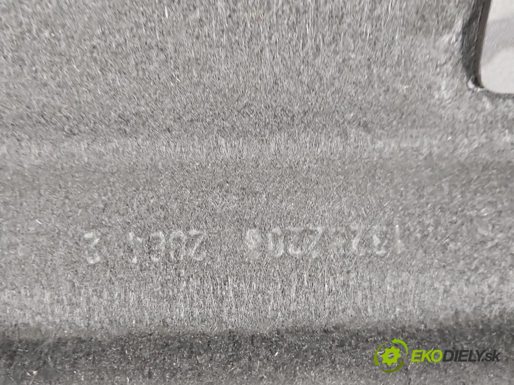 Opel Astra IV 2009-2015 1.4 T 140 HP manual 103 kW 1362 cm3 5- zadná  (Pláta zadné)