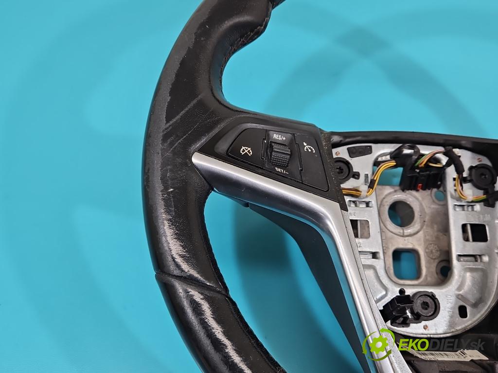 Opel Astra IV 2009-2015 1.4 T 140 HP manual 103 kW 1362 cm3 5- volant 13351025 (Volanty)