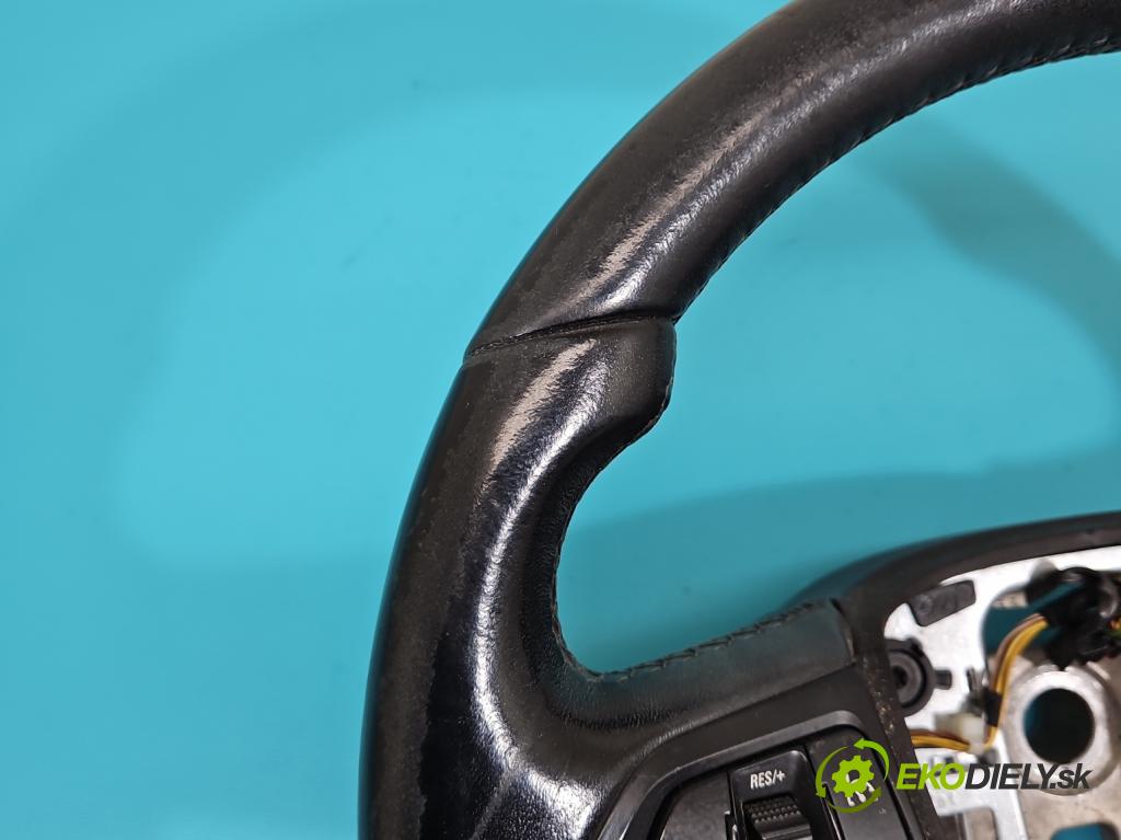 Opel Astra IV 2009-2015 1.4 T 140 HP manual 103 kW 1362 cm3 5- volant 13351025 (Volanty)