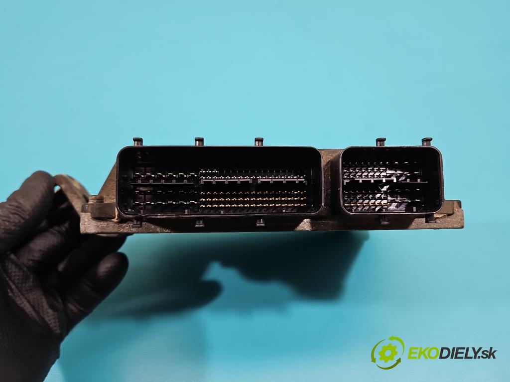 Toyota Yaris II 2005-2011 1.3 vvti 87 HP manual 64 kW 1298 cm3 5- riadiaca jednotka motora 89661-0D310