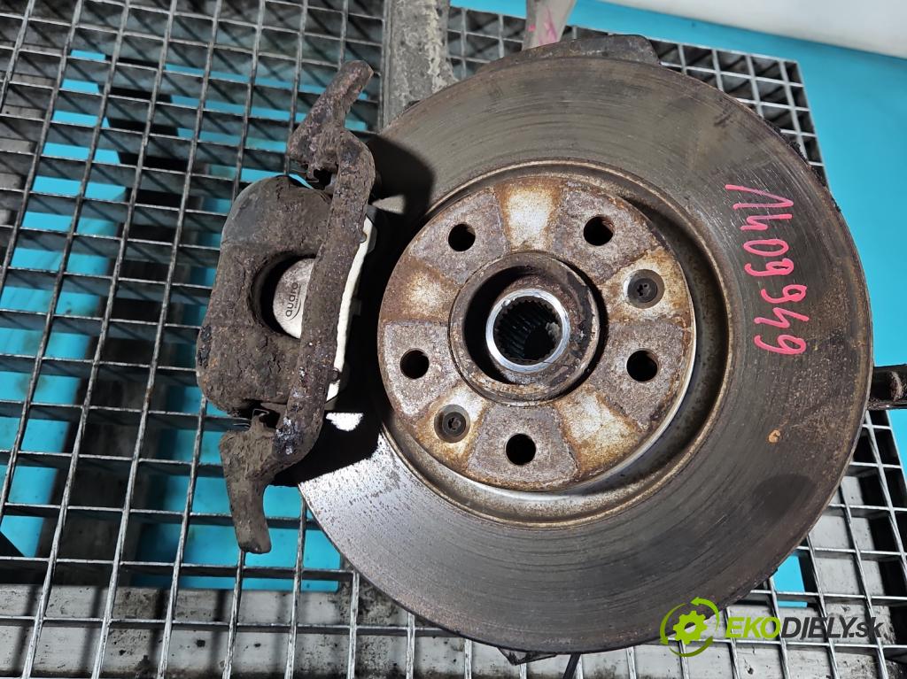 Peugeot 407 1,8.0 16V 116 HP manual 85 kW 1749 cm3 4- náboj pravé  (Náboje)