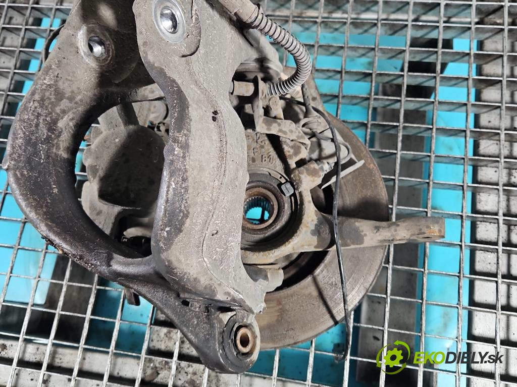 Peugeot 407 1,8.0 16V 116 HP manual 85 kW 1749 cm3 4- náboj ľavé (Náboje)