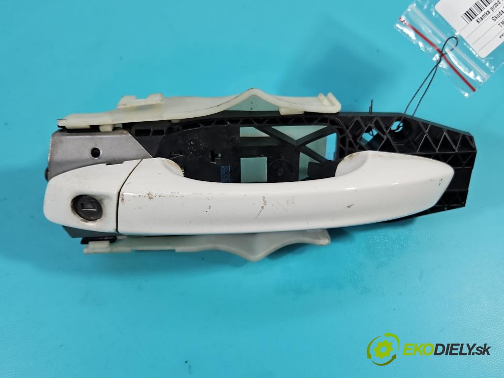 Skoda Fabia III 2014- 1.0 mpi 75 HP manual 55 kW 999 cm3 5- rukoväť predné ľavé mimo: 5L0837349A (Vonkajšie predné ľavé)