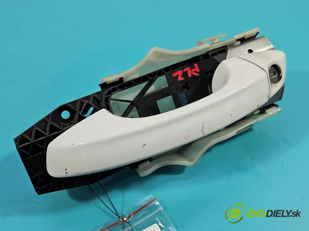 Skoda Fabia III 2014- 1.0 mpi 75 HP manual 55 kW 999 cm3 5- rukoväť predné ľavé mimo: 5L0837349A (Vonkajšie predné ľavé)