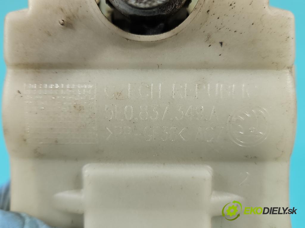 Skoda Fabia III 2014- 1.0 mpi 75 HP manual 55 kW 999 cm3 5- rukoväť predné ľavé mimo: 5L0837349A (Vonkajšie predné ľavé)