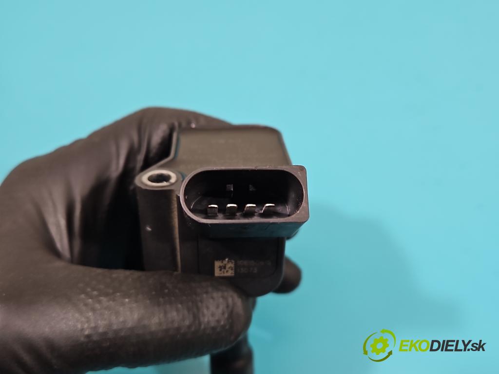 Skoda Fabia III 2014- 1.0 mpi 75 HP manual 55 kW 999 cm3 5- cievka zapaľovacia 04E905110E (Zapaľovacie cievky, moduly)