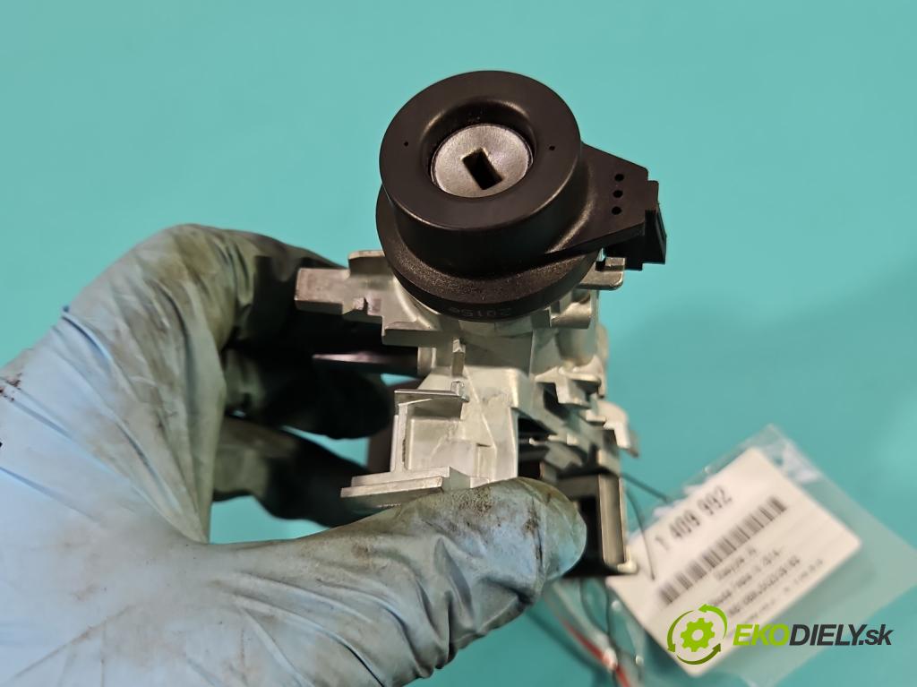 Skoda Fabia III 2014- 1.0 mpi 75 HP manual 55 kW 999 cm3 5- Spínačka 6C0905865 (Spínacie skrinky a kľúče)