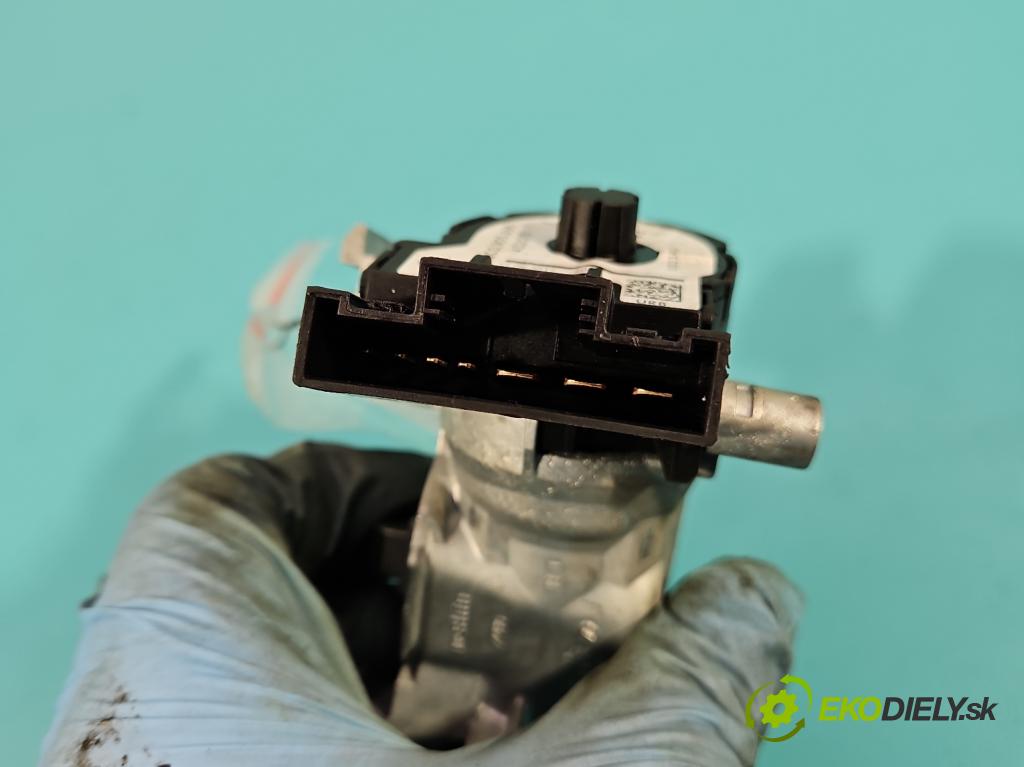 Skoda Fabia III 2014- 1.0 mpi 75 HP manual 55 kW 999 cm3 5- Spínačka 6C0905865 (Spínacie skrinky a kľúče)