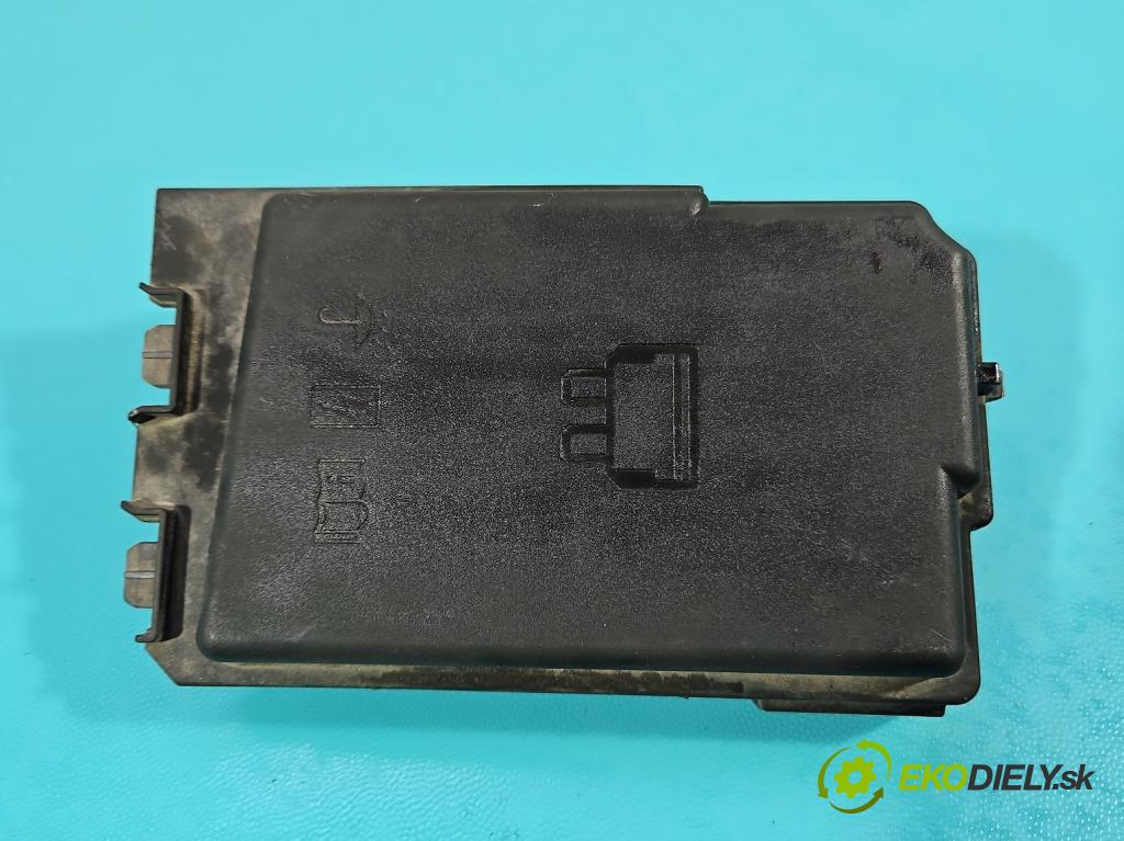 Skoda Fabia III 2014- 1.0 mpi 75 hp manual 55 kW 999 cm3 5- skříňka pojistková 6C0907361F (Pojistkové skříňky)