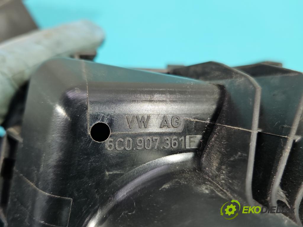 Skoda Fabia III 2014- 1.0 mpi 75 hp manual 55 kW 999 cm3 5- skříňka pojistková 6C0907361F (Pojistkové skříňky)