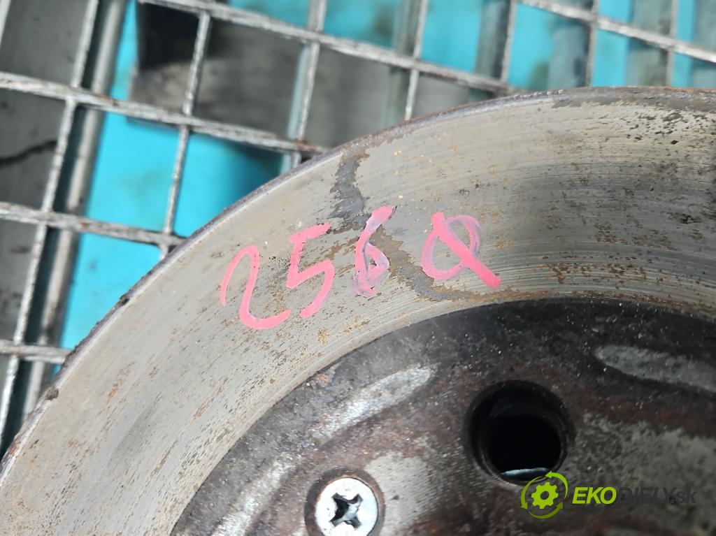 Skoda Fabia III 2014- 1.0 mpi 75 HP manual 55 kW 999 cm3 5- náboj pravé  (Náboje)