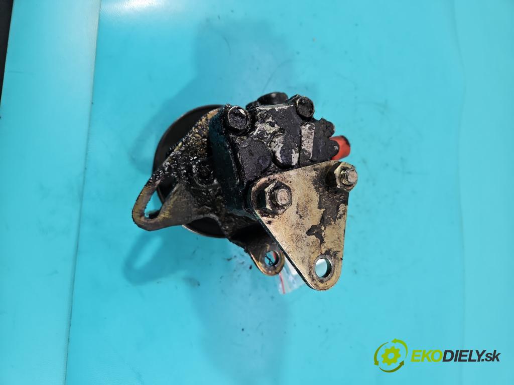 Fs lublin Lublin 3 2.4 TD 87 HP manual 64 kW 2417 cm3 5- čerpadlo posilovač  (Servočerpadlo, pumpa riadenia)