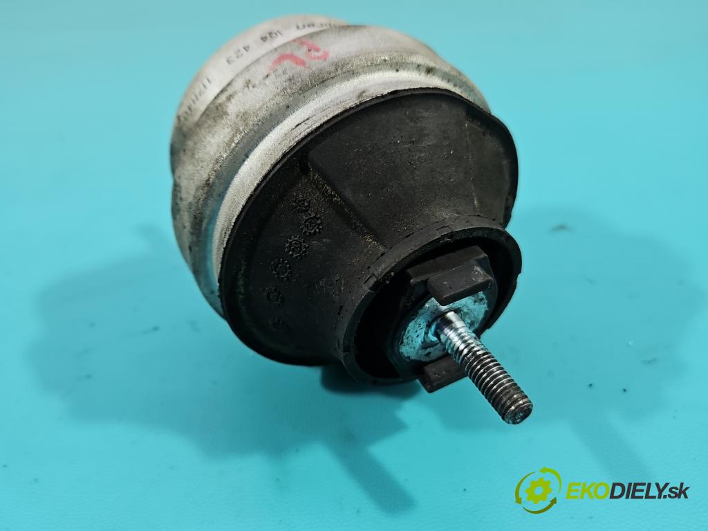 Audi A4 B5 1994-2001 1.9 tdi 90 HP manual 66 kW 1896 cm3 4- airbag motora  (Držiak motora)