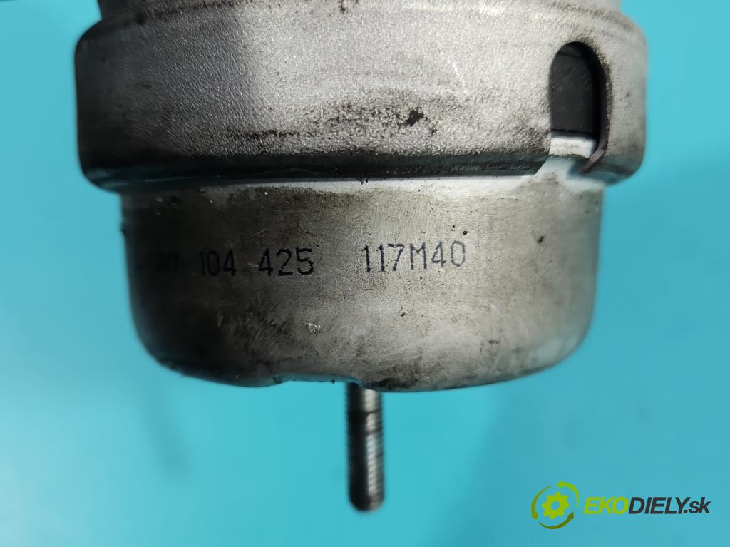 Audi A4 B5 1994-2001 1.9 tdi 90 HP manual 66 kW 1896 cm3 4- airbag motora  (Držiak motora)