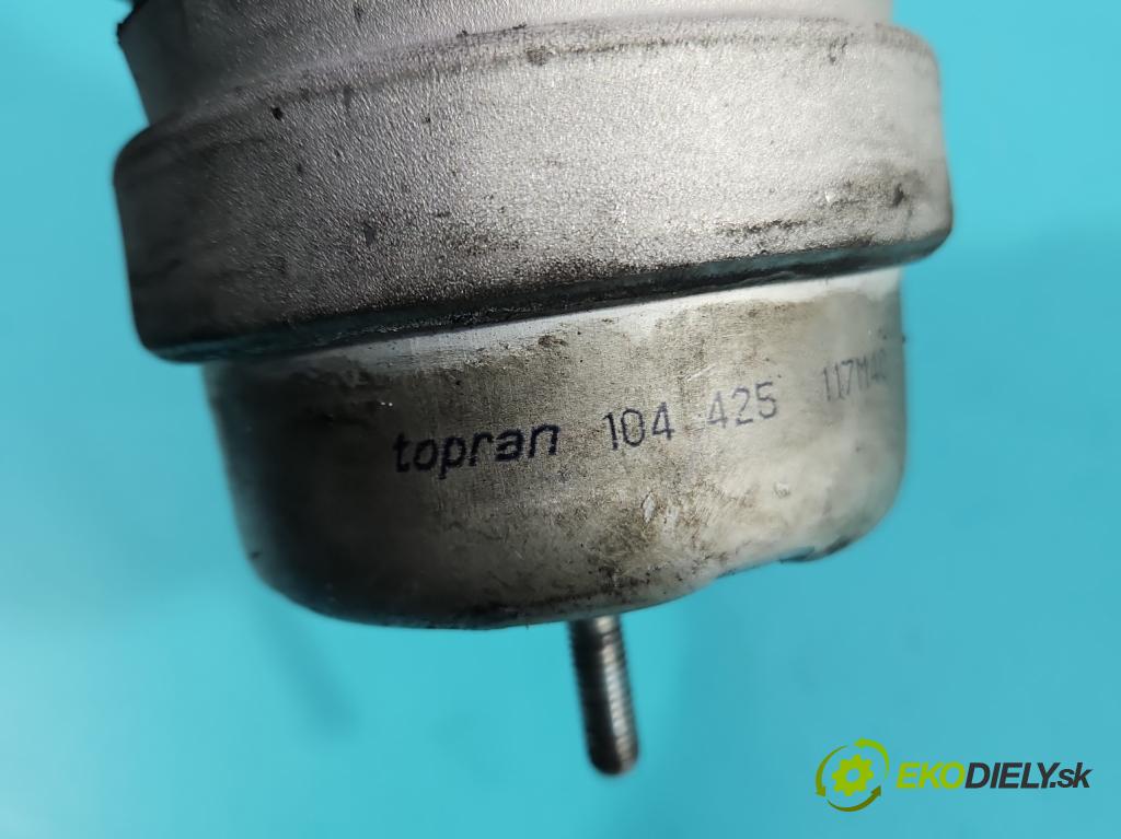 Audi A4 B5 1994-2001 1.9 tdi 90 HP manual 66 kW 1896 cm3 4- airbag motora  (Držiak motora)