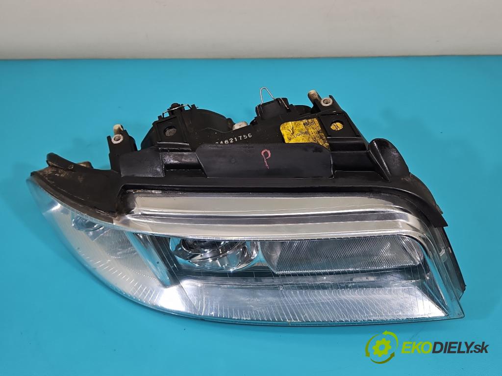 Audi A4 B5 1994-2001 1.9 tdi 90 HP manual 66 kW 1896 cm3 4- Reflektor: pravý  (Pravé)