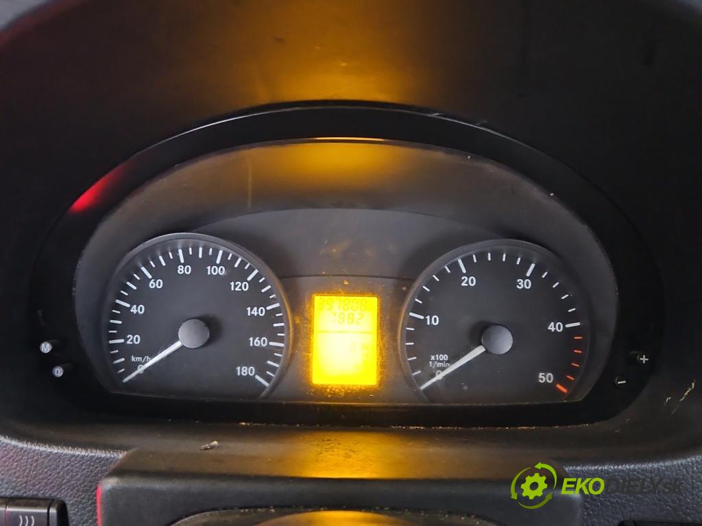 Mercedes Sprinter II 906 2006-  2.1 CDI 129 HP manual 95 kW 2143 cm3 5- prístrojovka/ budíky A9065420101 (Prístrojové dosky, displeje)