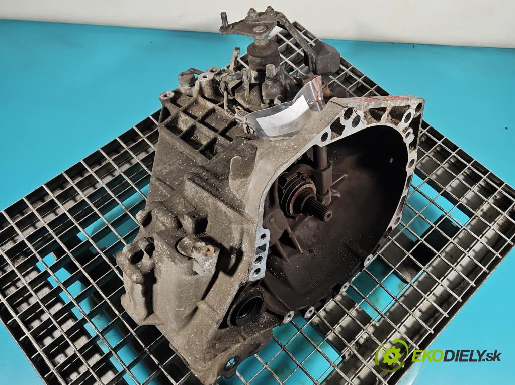 Toyota Yaris II 2005-2011 1.3 vvti 87 HP manual 64 kW 1298 cm3 5- prevodovka stupeň,rýchlosť manual L9MH-D4