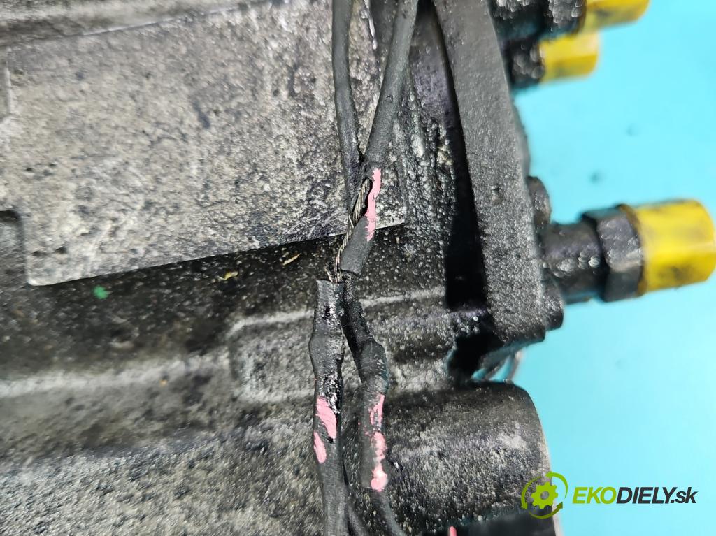 Opel Zafira A 1999-2005 2.0 dti 101 HP manual 74 kW 1995 cm3 5- čerpadlo vstrekovacia 0470504015 (Vstrekovacie čerpadlá)