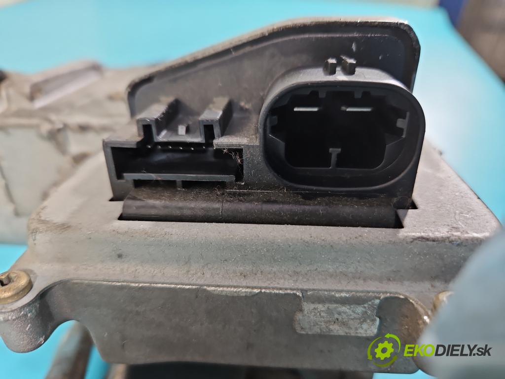 Renault Scenic II 2003-2009 1.9 dci 120 HP manual 88 kW 1870 cm3 5- čerpadlo posilovač 8200035272 (Servočerpadlo, pumpa riadenia)