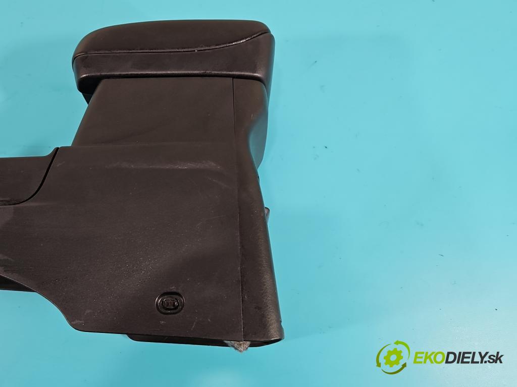 Suzuki Grand Vitara II 2005-2014 2.0 16V 140 HP manual 103 kW 1995 cm3 5- operadlo  (Lakťové opierky)