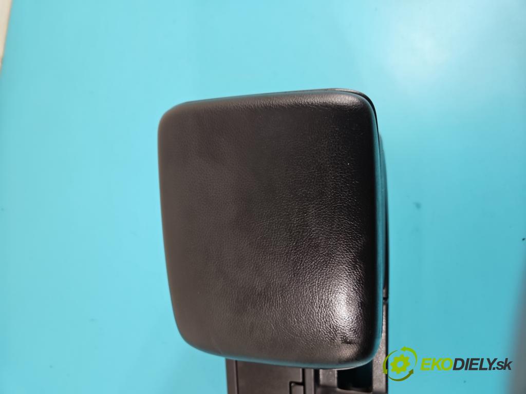 Suzuki Grand Vitara II 2005-2014 2.0 16V 140 HP manual 103 kW 1995 cm3 5- operadlo  (Lakťové opierky)