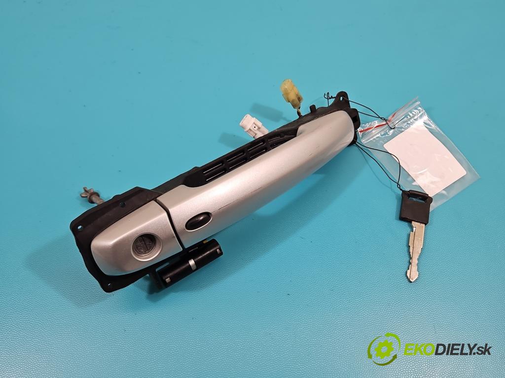 Suzuki Grand Vitara II 2005-2014 2.0 16V 140 HP manual 103 kW 1995 cm3 5- rukoväť predné ľavé mimo:  (Vonkajšie predné ľavé)