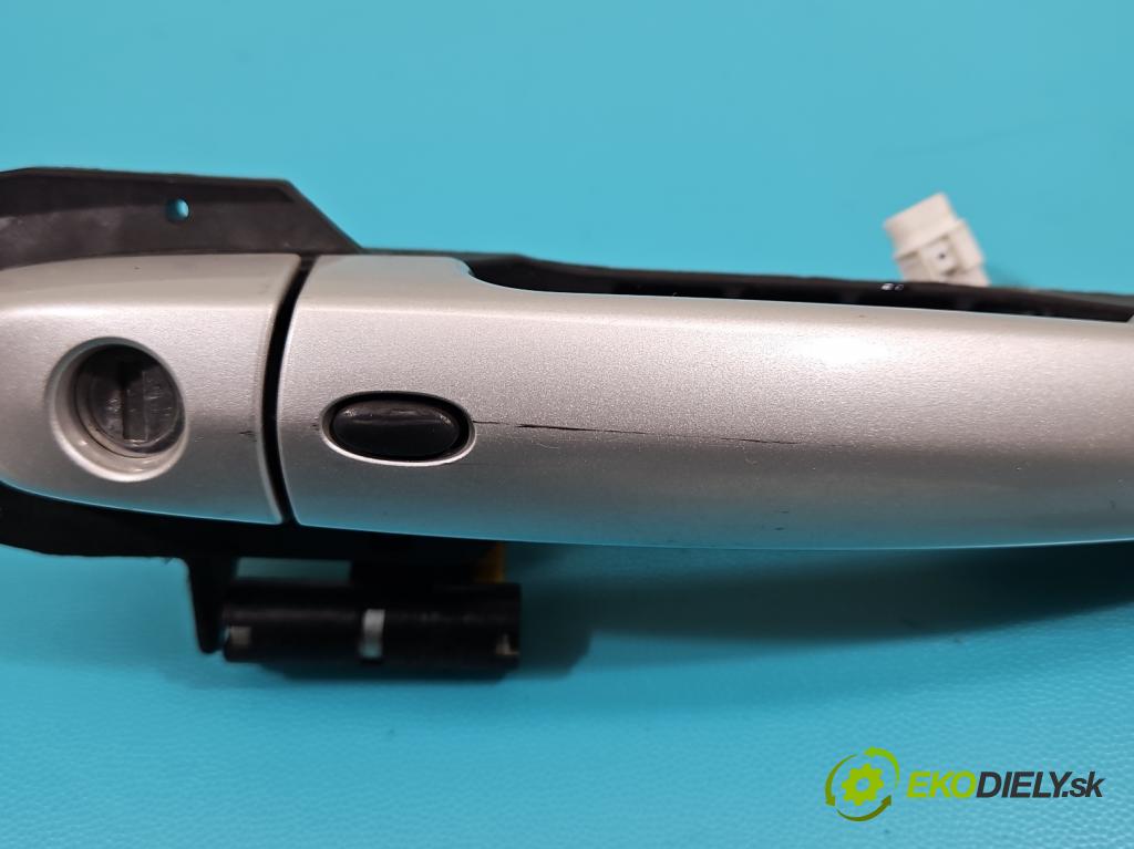 Suzuki Grand Vitara II 2005-2014 2.0 16V 140 HP manual 103 kW 1995 cm3 5- rukoväť predné ľavé mimo:  (Vonkajšie predné ľavé)