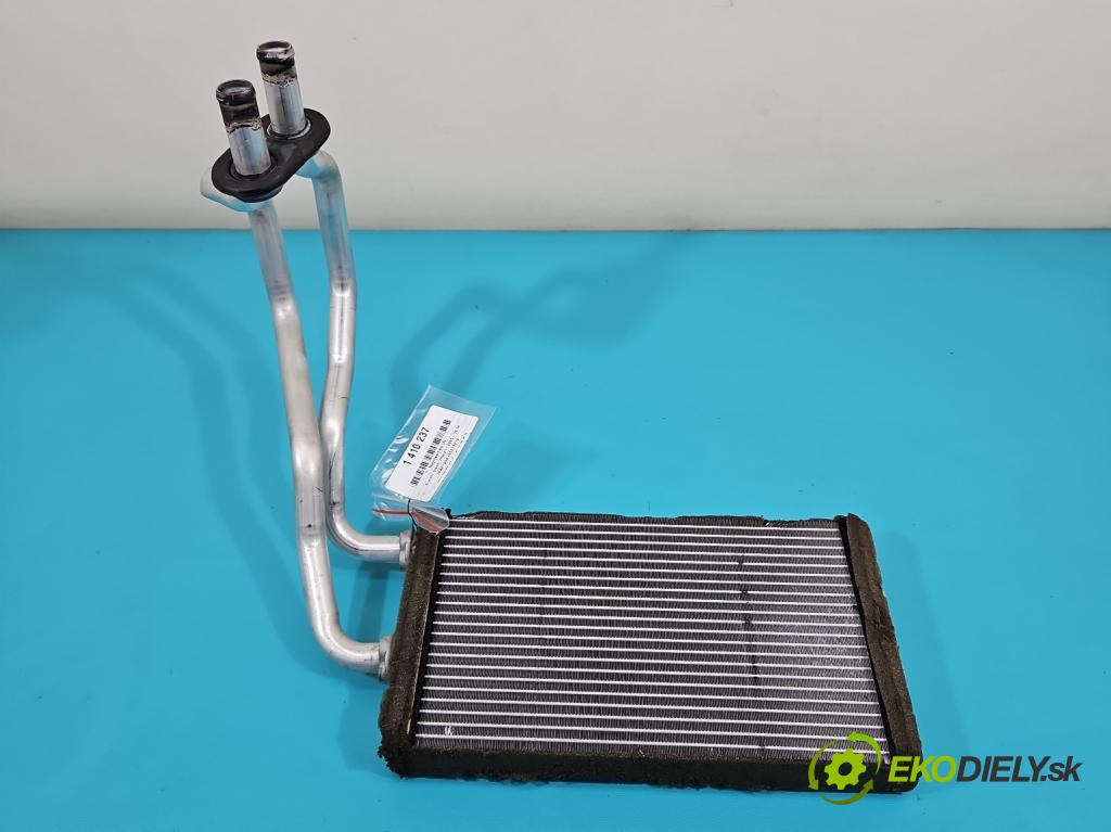 Suzuki Grand Vitara II 2005-2014 2.0 16V 140 HP manual 103 kW 1995 cm3 5- radiator  (Radiátor kúrenia)