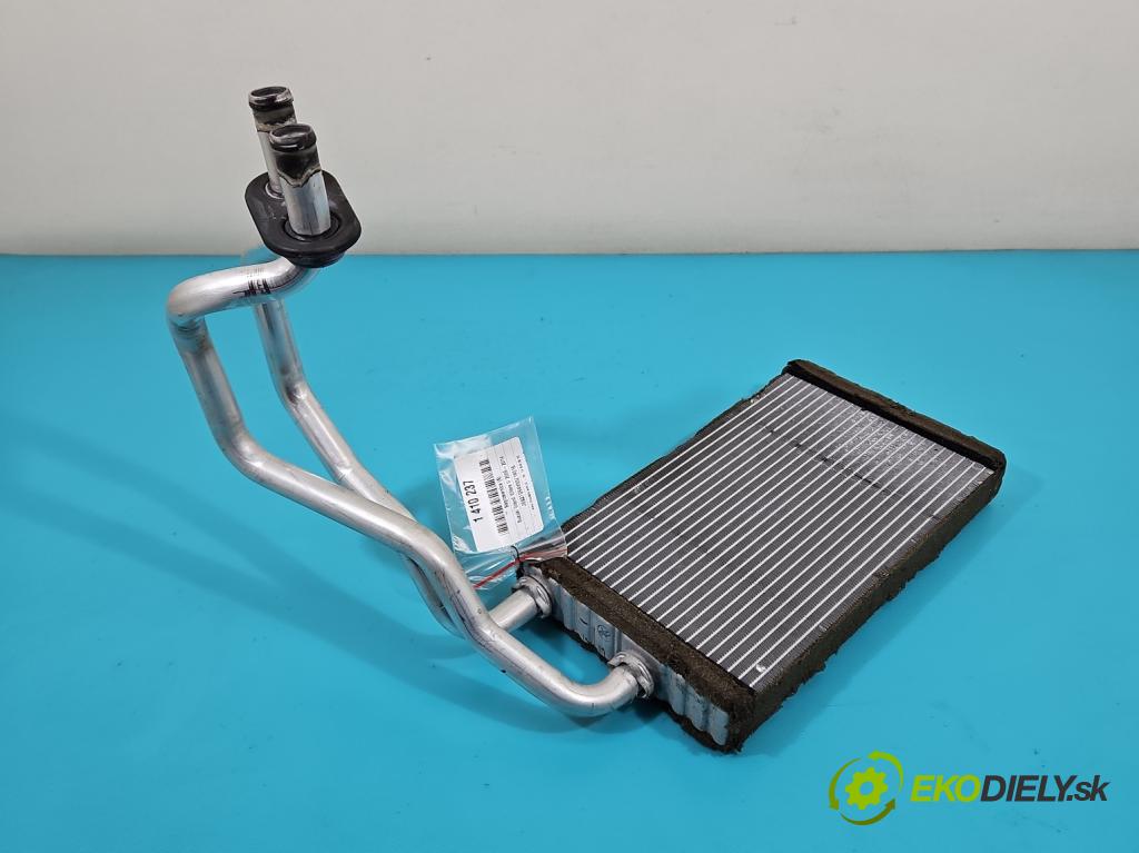 Suzuki Grand Vitara II 2005-2014 2.0 16V 140 HP manual 103 kW 1995 cm3 5- radiator  (Radiátor kúrenia)