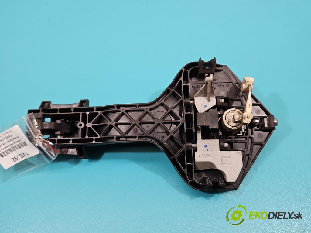 Mercedes Sprinter II 906 2006-  2.1 CDI 129 HP manual 95 kW 2143 cm3 5- rukoväť predné ľavé mimo: A9067600934 (Vonkajšie predné ľavé)