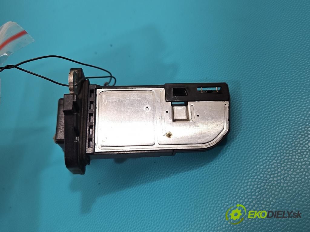 Toyota Corolla E15 2007-2014 1.4 D4D 90 HP manual 66 kW 1364 cm3 4- průtokoměr: 22204-26010 (Váhy vzduchu)