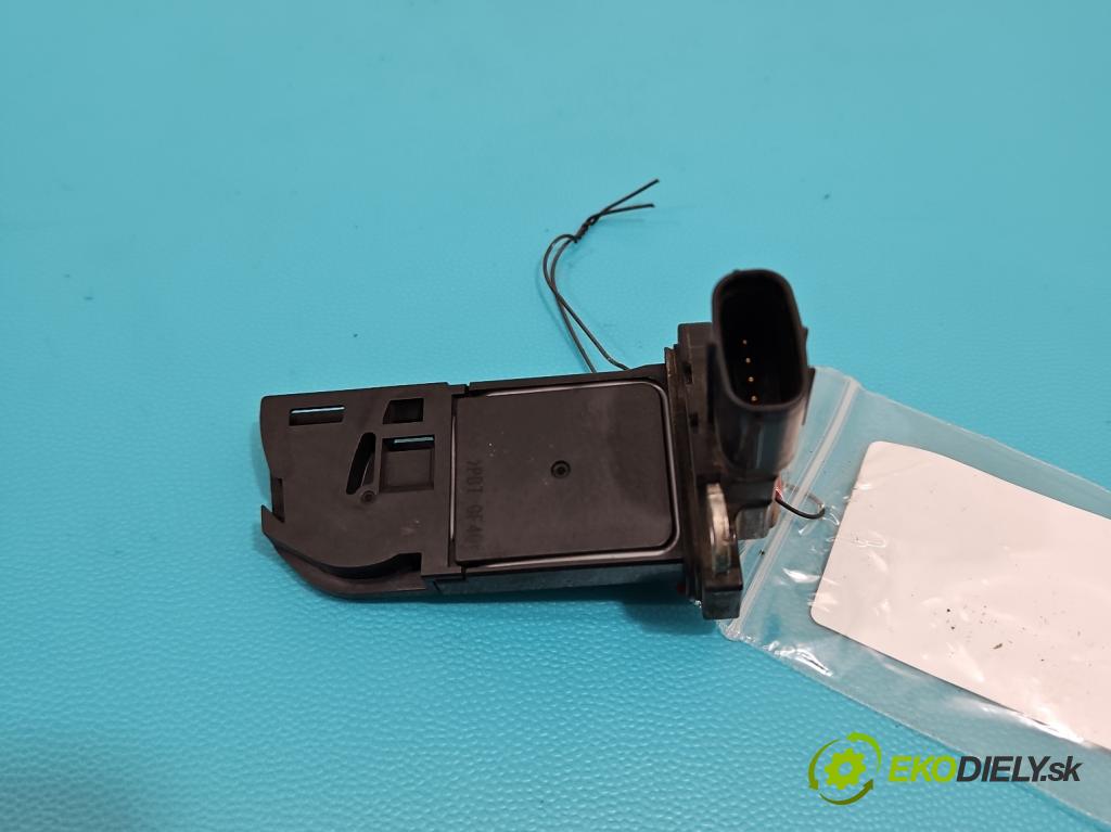 Toyota Corolla E15 2007-2014 1.4 D4D 90 HP manual 66 kW 1364 cm3 4- průtokoměr: 22204-26010 (Váhy vzduchu)