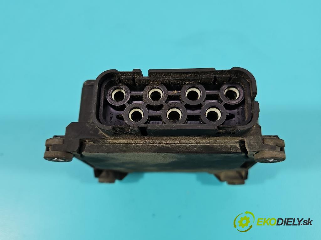 Seat Altea 2.0 tdi 140 HP manual 103 kW 1968 cm3 5- ventil magnetické: 6Q0906625 (Ostatné)