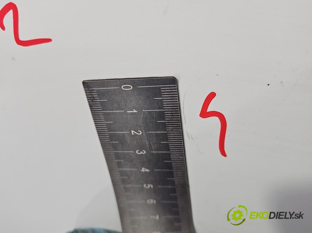 Mercedes Sprinter II 906 2006-  2.2 CDI 129 hp manual 95 kW 2143 cm3 5- dveře přední levé  (Klika dveří ostatní)