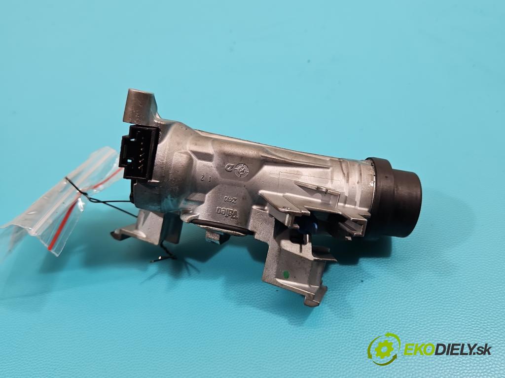 Seat Altea 2.0 tdi 140 HP manual 103 kW 1968 cm3 5- Spínačka  (Spínacie skrinky a kľúče)