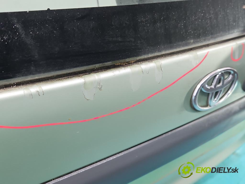 Toyota Starlet 1.3 16v 75 hp manual 55 kW 1332 cm3 5- zadní kufrové dveře  (Zadní kapoty)