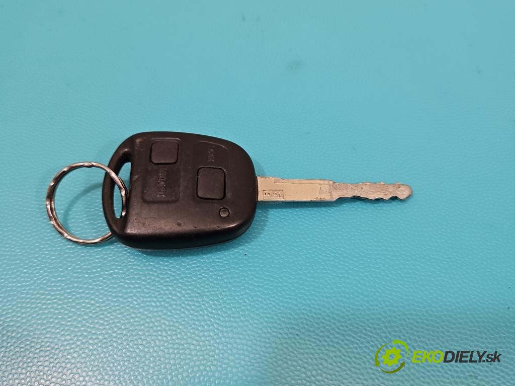 Toyota Yaris I 1999-2005 1.0 vvti 65 HP manual 48 kW 998 cm3 5- Spínačka  (Spínacie skrinky a kľúče)