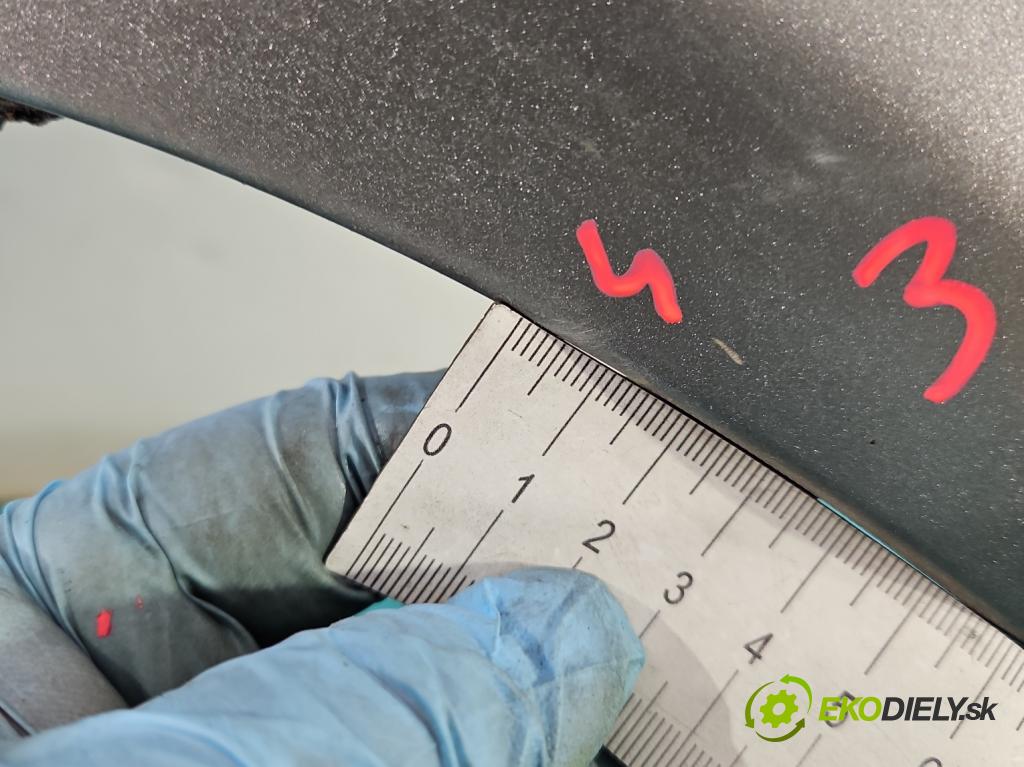 Toyota Yaris I 1999-2005 1.0 vvti 65 hp manual 48 kW 998 cm3 5- blatnik přední levý  (Predné ľavé)