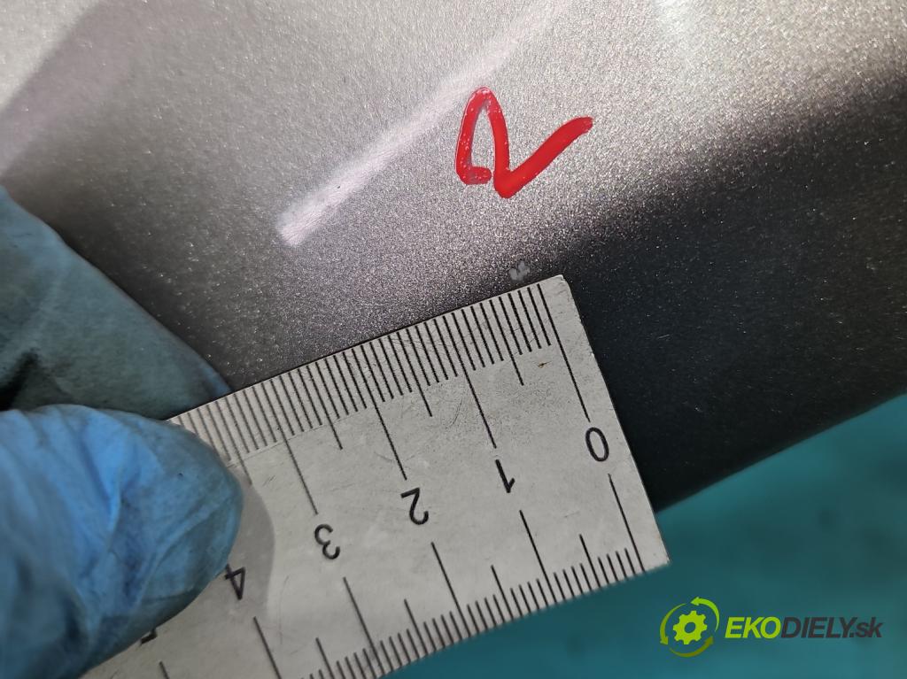 Toyota Yaris I 1999-2005 1.0 vvti 65 hp manual 48 kW 998 cm3 5- blatnik přední levý  (Predné ľavé)